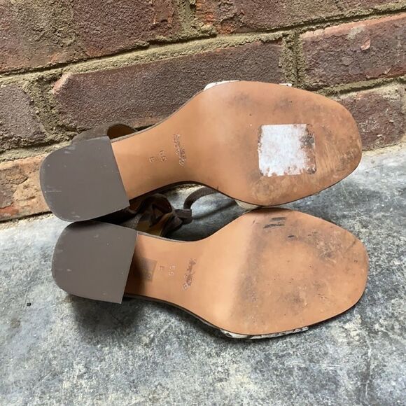 Coach Madison Lux Snake/Suede Block Heel Size 6.5 - Picture 6 of 10